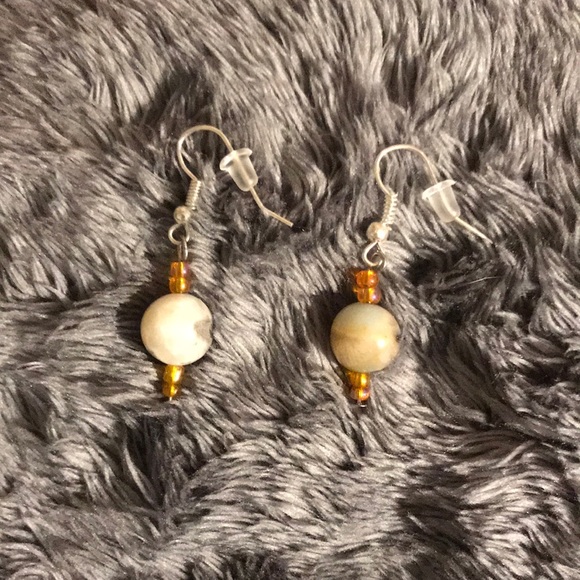 HAND MADE BY ME! marble earrings - Picture 1 of 2